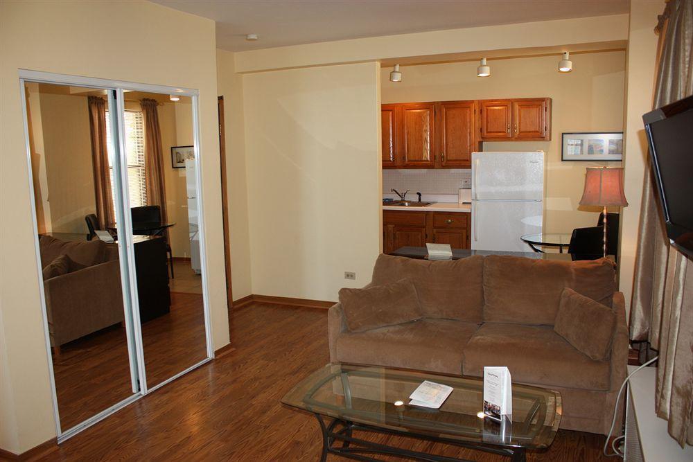 Dewitt Hotel And Suites شيكاغو المظهر الخارجي الصورة