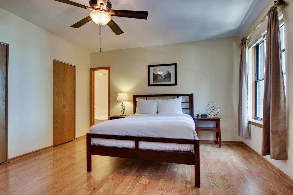 Dewitt Hotel And Suites شيكاغو الغرفة الصورة