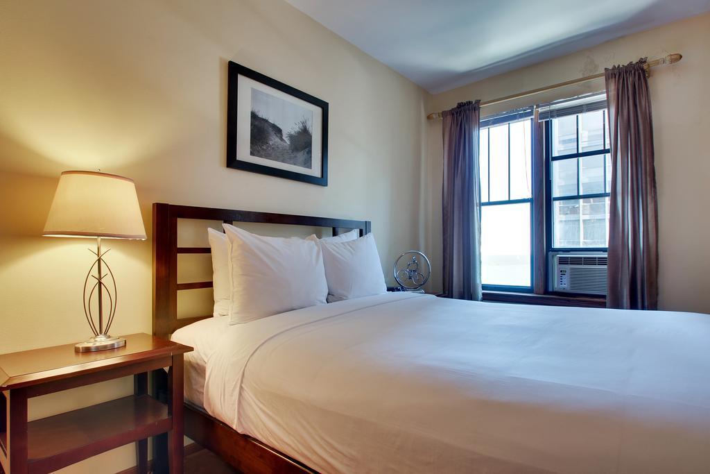 Dewitt Hotel And Suites شيكاغو الغرفة الصورة