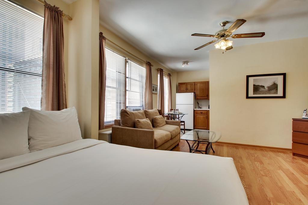Dewitt Hotel And Suites شيكاغو الغرفة الصورة