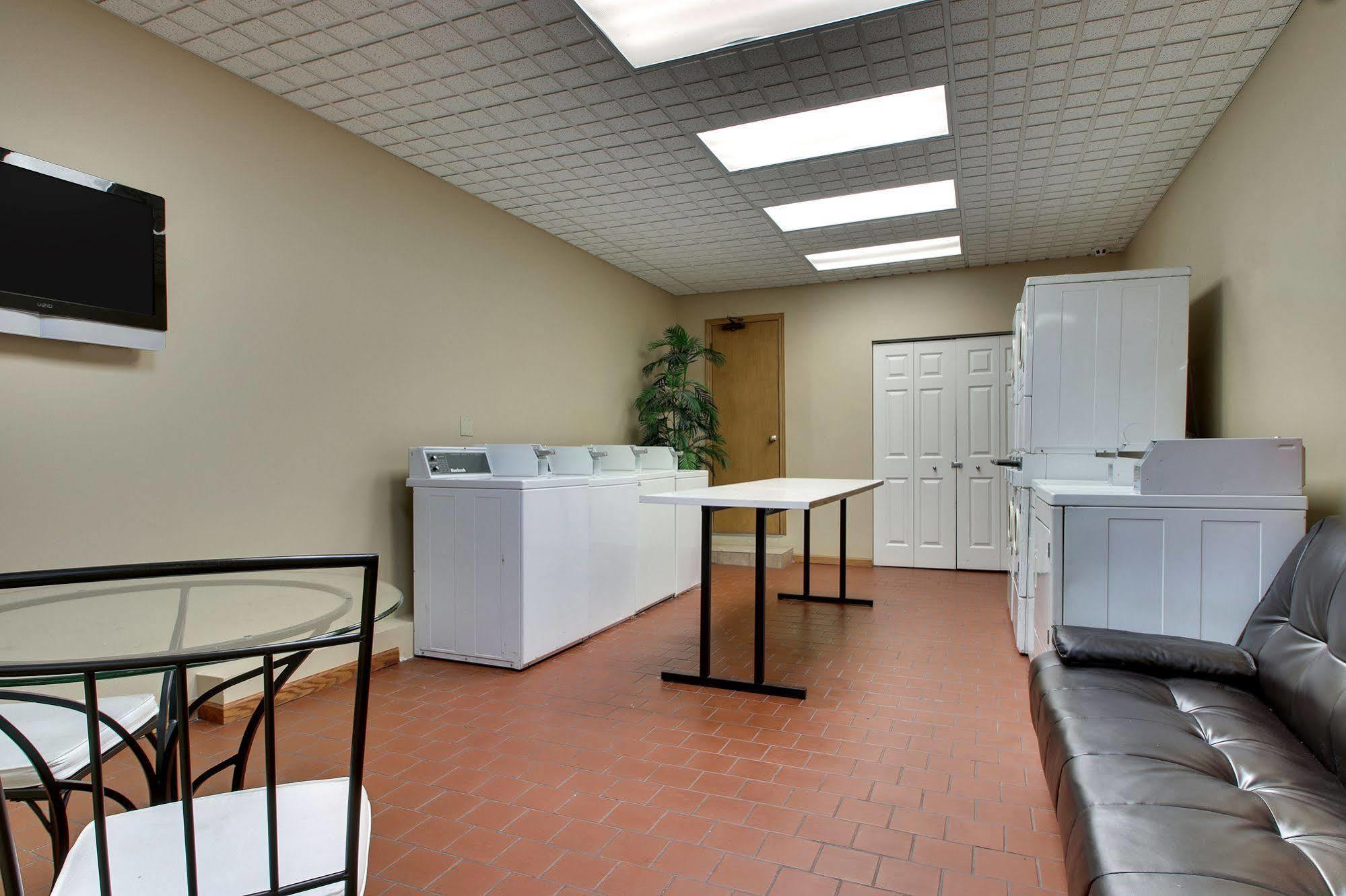 Dewitt Hotel And Suites شيكاغو المظهر الخارجي الصورة